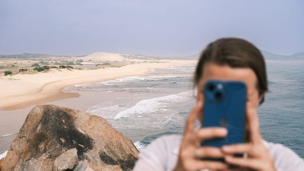 Schöner Strand in Vietnam mit iPhone